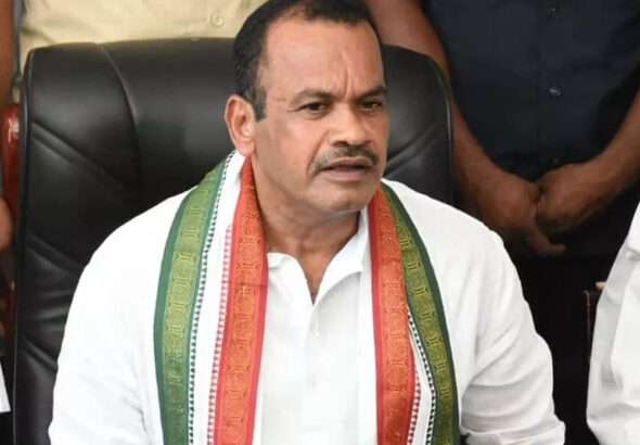 BRS Trying To Buy Our MLAs: Congress Minister Komati Reddy Accuses